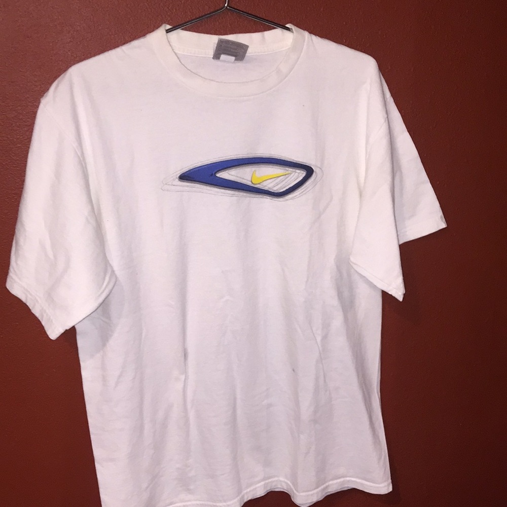 Nike air max tee